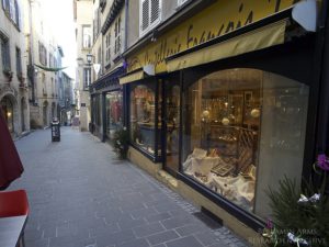 Cutlery shops in Thiers France